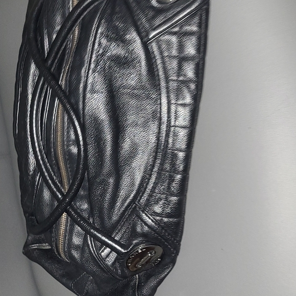 ❤2X HP❤️Chanel Quilted Medium Handbag❤ - Picture 15 of 17